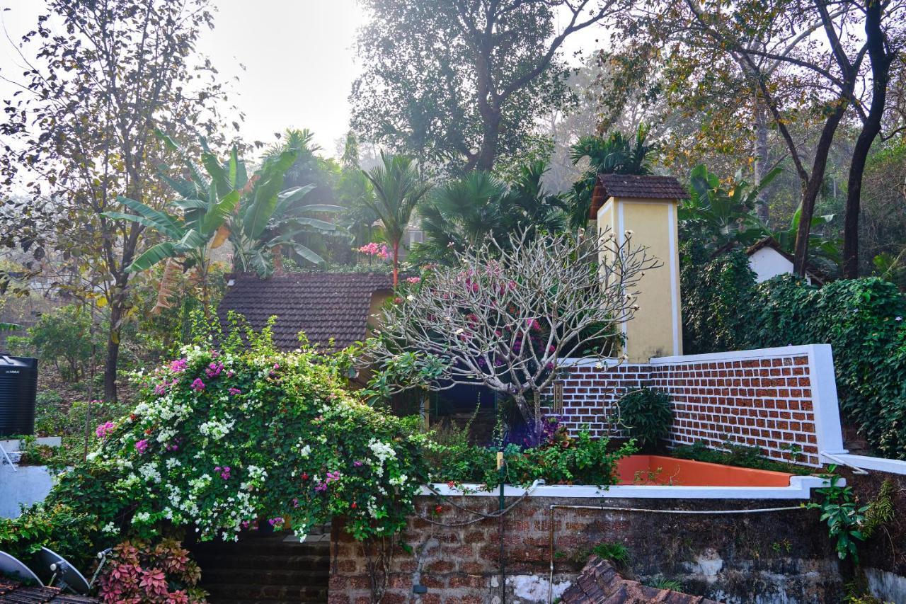 Serendipity House Goa Nerul  Bagian luar foto